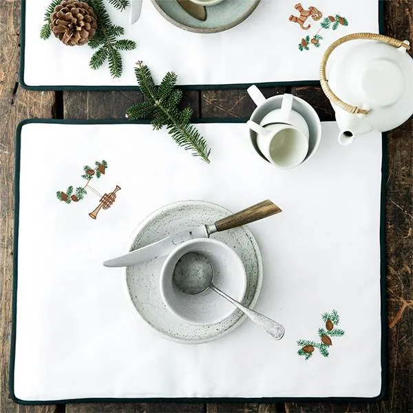 Langkilde & Søn - Set de table de Noël avec trompette - 38 x 50 cm.